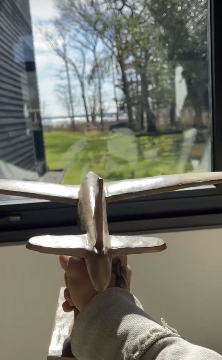 firstshxwn's tweet image. GENTE O SHAWN KKKKKKKKKK???