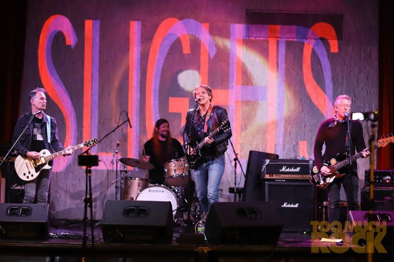 sidmuchrock's tweet photo. On Apr 3rd @midwestmusic kicked off its Spring Donation Drive with a livestream event featuring @TheUncouthKCMO #Slights @whoissamwells & @JessPaigeMusic. Click for my behind-the-scene photos, to watch the replay, and to donate.
https://t.co/yo5j1JWzOy https://t.co/Gkts3sr0fe