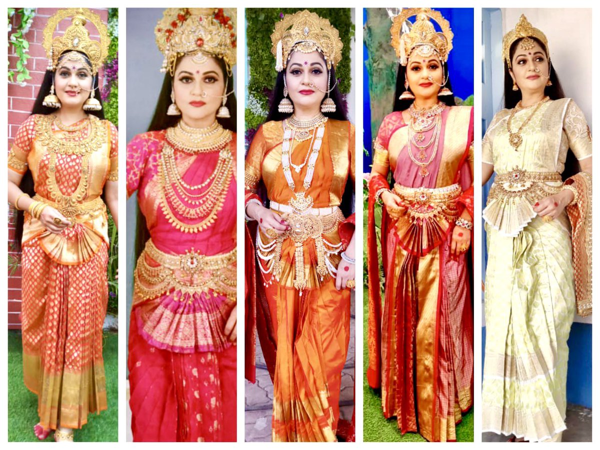 Gracy Singh (@iamgracysingh) on Twitter photo рдирд╡ рдХрд▓реНрдкрдирд╛, рдирд╡ рдЬреНрдпреЛрддреНрд╕рдирд╛, рдирд╡ рд╢рдХреНрддрд┐, рдирд╡ рдЖрд░рд╛рдзрдирд╛.
Renewed mind. Revived Spirit. Restored Strength.
Our closeness to Almighty will determine the peace, comfort & renewed strength.
Playing the role of Mother Goddess on screen has truly been a milestone & great honour
#santoshimaa рдирд╡ рдХрд▓реНрдкрдирд╛, рдирд╡ рдЬреНрдпреЛрддреНрд╕рдирд╛, рдирд╡ рд╢рдХреНрддрд┐, рдирд╡ рдЖрд░рд╛рдзрдирд╛.
Renewed mind. Revived Spirit. Restored Strength.
Our closeness to Almighty will determine the peace, comfort & renewed strength.
Playing the role of Mother Goddess on screen has truly been a milestone & great honour
#santoshimaa