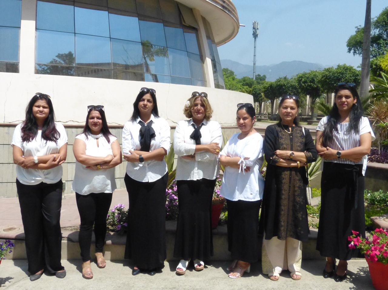 Doon Trafalgar (TrafalgarDoon) / Twitter