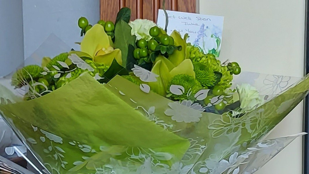 JulesTipping1's tweet photo. Just look at these beauties from my fab @StaffsUniSWLaw #SWLPAP Level 6 students! π Thanks all, I'm behaving, being a sensible, model patient π so doing well and hope to be back soon! π https://t.co/L7IAX82czt