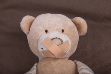 ‼️Aprobado en el Congreso de los Diputados este jueves 15 de abril por amplia mayoría el proyecto de Ley de protección de la infancia frente a la violencia, situando a España en la vanguardia de la protección de los derechos de los menores por su carácter integral.‼️