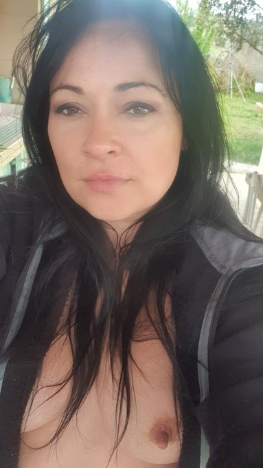 Buenos d&iacute;as desde #Mallorca @salmadnora @LeidyDeLeon8 https://t.co/QRRlmuAsec<a href="/tag/mallorca"class="tags">#Mallorca</a><a class="tags" href="/tag/salmadnora">@salmadnora</a><a class="tags" href="/tag/leidydeleon8">@leidydeleon8</a>