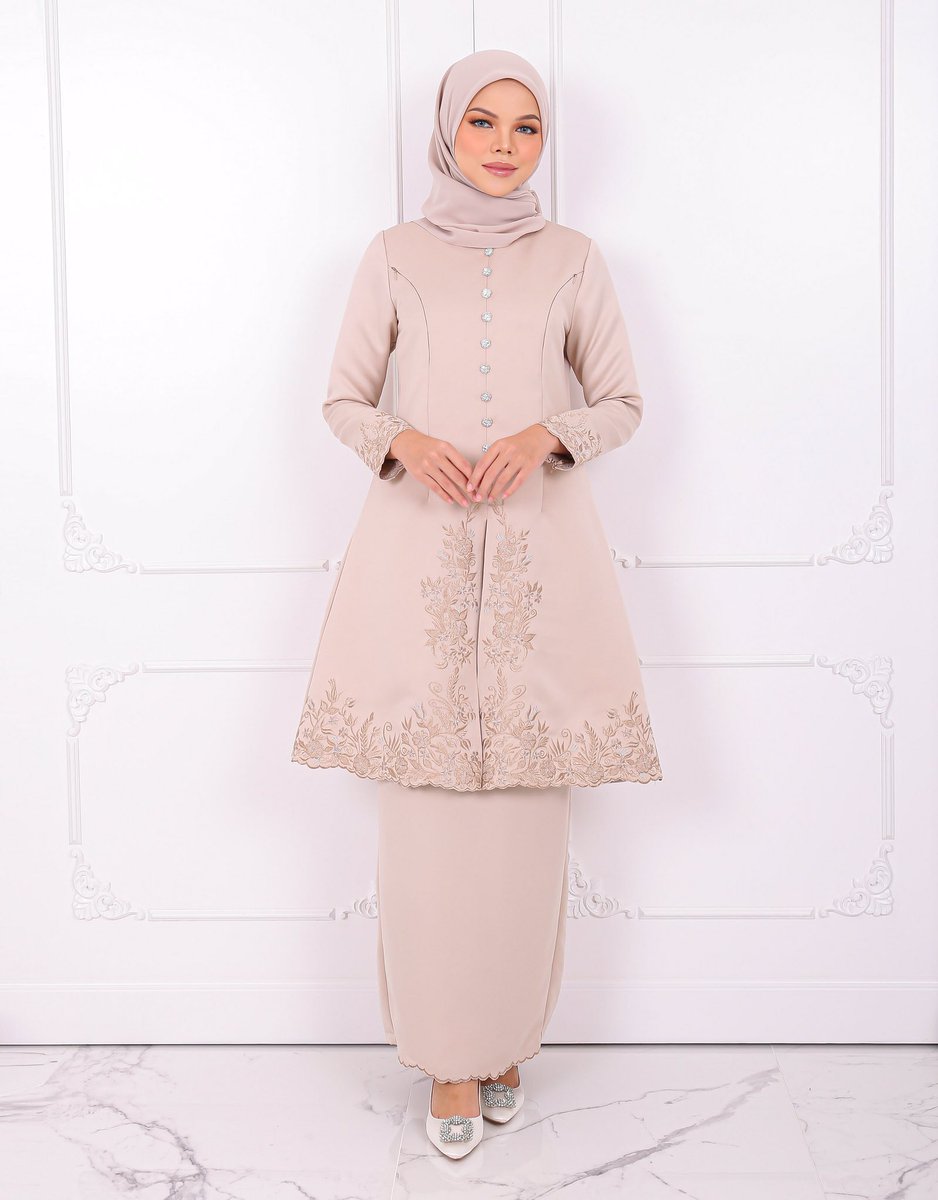 byfaatinn's tweet photo. Soffya diperbuat daripada material premium ducthess, fabrik yang sangat selesa! Available in 7 colors &amp; stock limited tau😉 https://t.co/iEMZhEcjGF