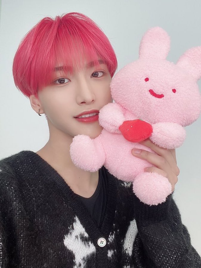 沸騰ブラドン ATEEZ ソンファ ぬいぐるみ③ 3broadwaybistro.com