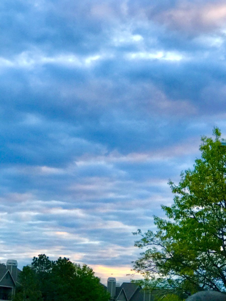 G’Morning to all my friends &amp; family! Hope all os well💯♥️