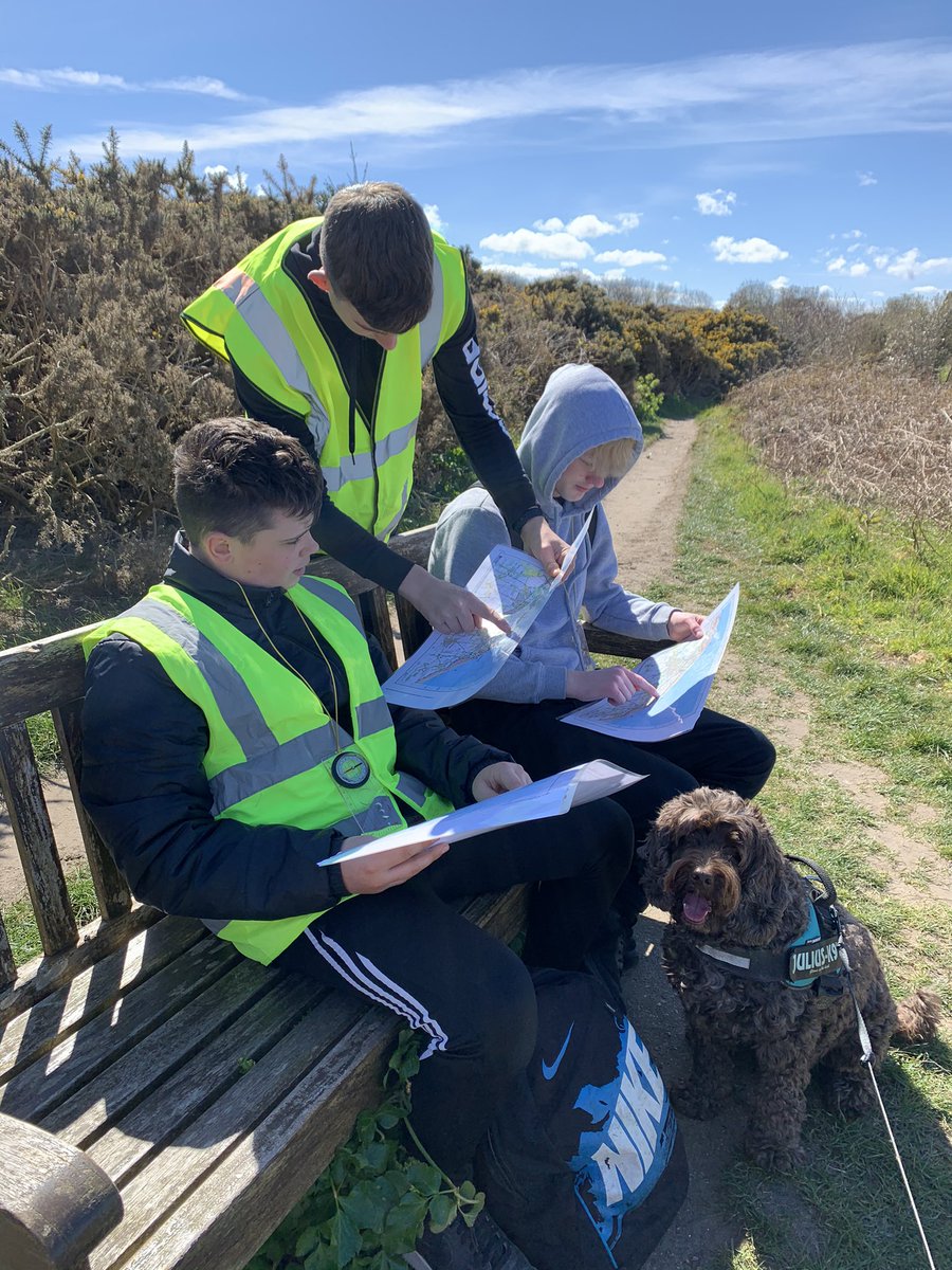 #DofECromer pupils developing their skills & confidence. @DofE #dofebronze #teamwork #challenge #learning #motivation #outdoors #fun