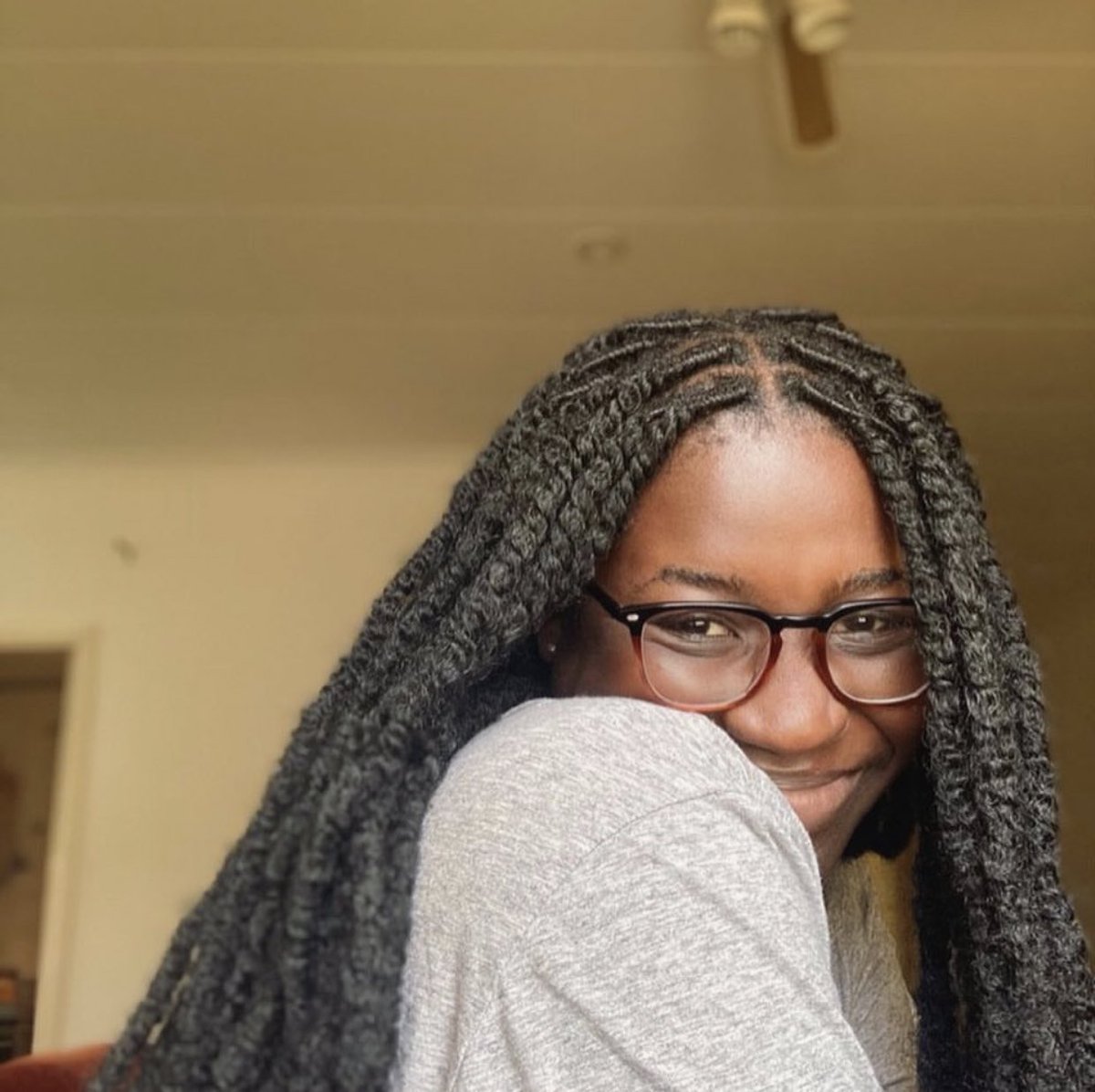 LenzvisionO's tweet photo. For your quality yet affordable eye glasses and durable frames, look no further!👓🕶

DM @LenzvisionO. We provide general eye services.

📞: +233542570647
📲: https://t.co/VyzbohVbHr…
WhatsApp: https://t.co/0HVyaqn2Xo
📍Haatso, Accra. #lenzvision https://t.co/0kj3Mvcbc7