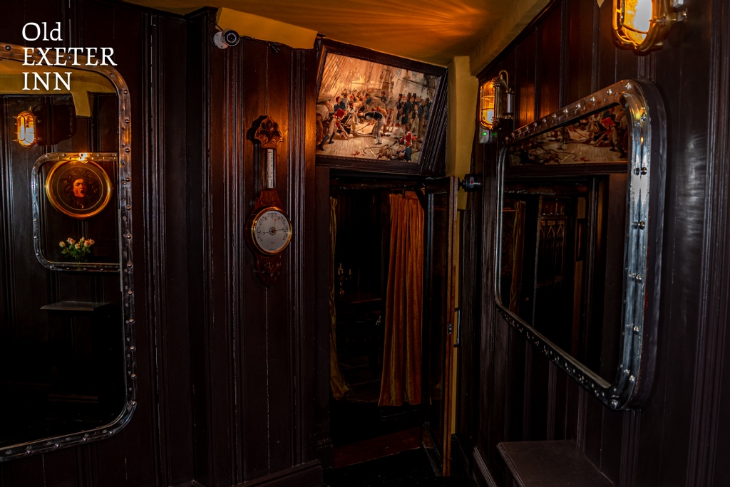 ExeterOld's tweet image. The Old Exeter Inn is a maze of small, beautiful public rooms and weaving corridors. We're 891 years old this year and have a remarkable history from medieval times through to the Elizabethan and Georgian eras to the modern-day. One of the world's oldest inns is waiting quietly!