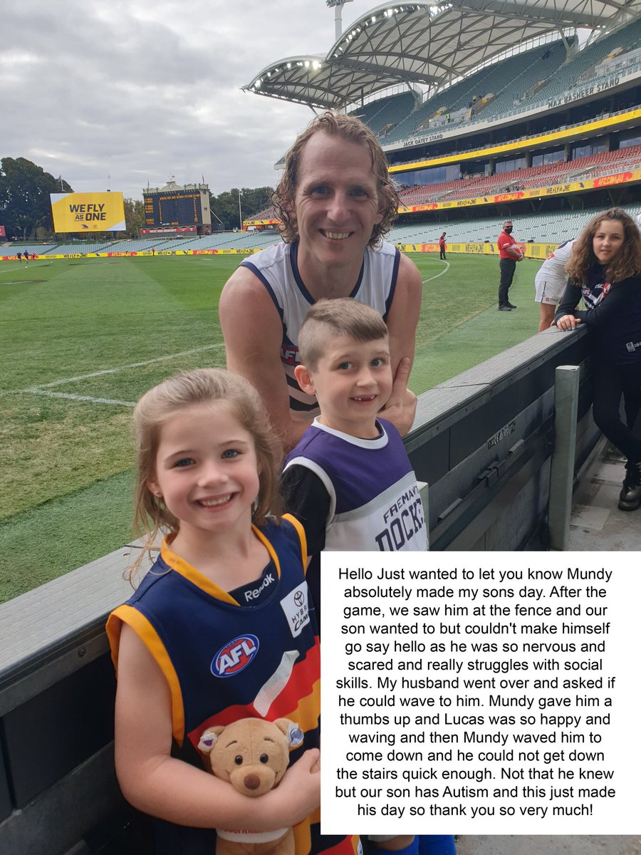 7AFL's tweet photo. Dave Mundy is all class 💜

(via @freodockers) https://t.co/WJVarG122Q