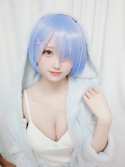 Twitterのコスプレ画像16