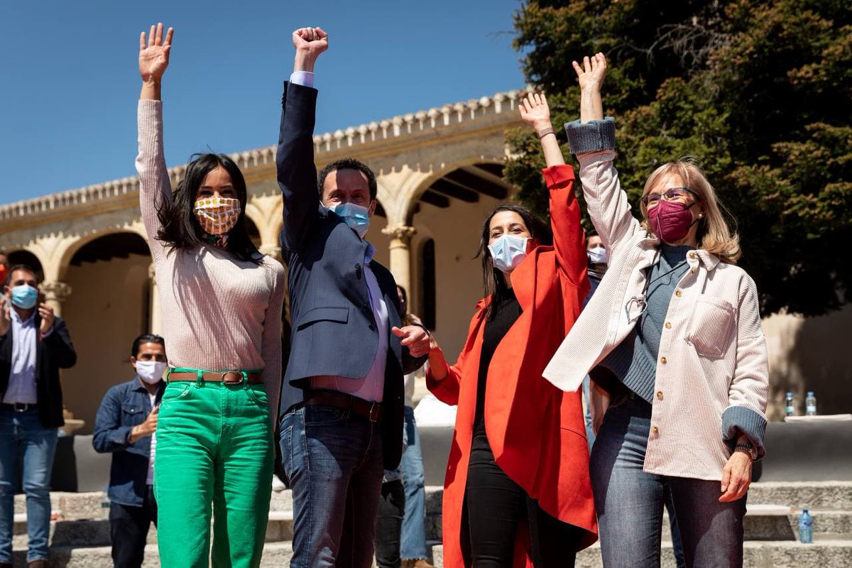 CiudadanosCs's tweet image. 🧡 ¡Gracias a todos los que nos han acompañado vía telemática y desde El Molar en el Gran Acto Ciudadano!
👉Seguiremos recorriendo la Comunidad de Madrid con el #EquipoCs.
🗳 Este #4M tenemos una oportunidad para frenar a los extremos.
🍊 #EligeCentro, elige @BalEdmundo.