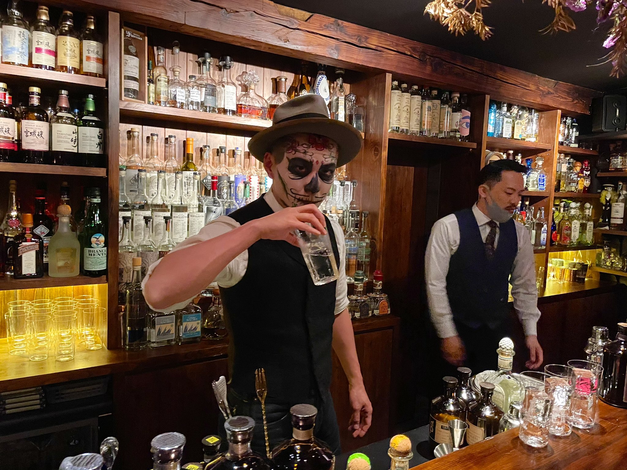 株式会社サンコーフレックス 今夜は蒲田no 1barの呼び名が高い Bar若林 にてとんでもない夜 世界一のバーテンダーに輝いた The Sg Clubの後閑信吾さんとの 若林コラボイベントでした すべてが異空間 異世界 とても楽しませていただきました The