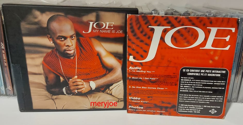 b2fly2000's tweet photo. This is one of my favorite editions of "My Name Is Joe".
It's from France, comes in a slipcase with an extra CD-Rom incl. some pictures, extra songs & the video of "I Wanna Know" @JoeThomas4real @Joe563Updates
#28YearsOfJoe #IGrewUpOnJoeMusic #MyNameIsJoe #MyJoeMusicCollection https://t.co/Tmf5UUrU9z