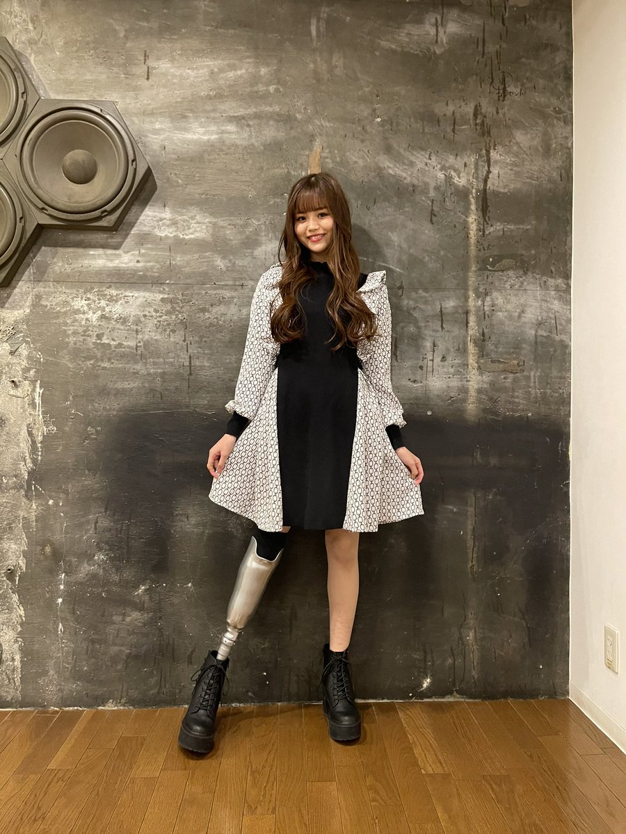 義足モデル Hashtag Pa Twitter 義足モデル Hashtag Pa Twitter