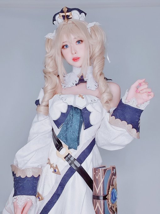 Twitterのコスプレ画像10