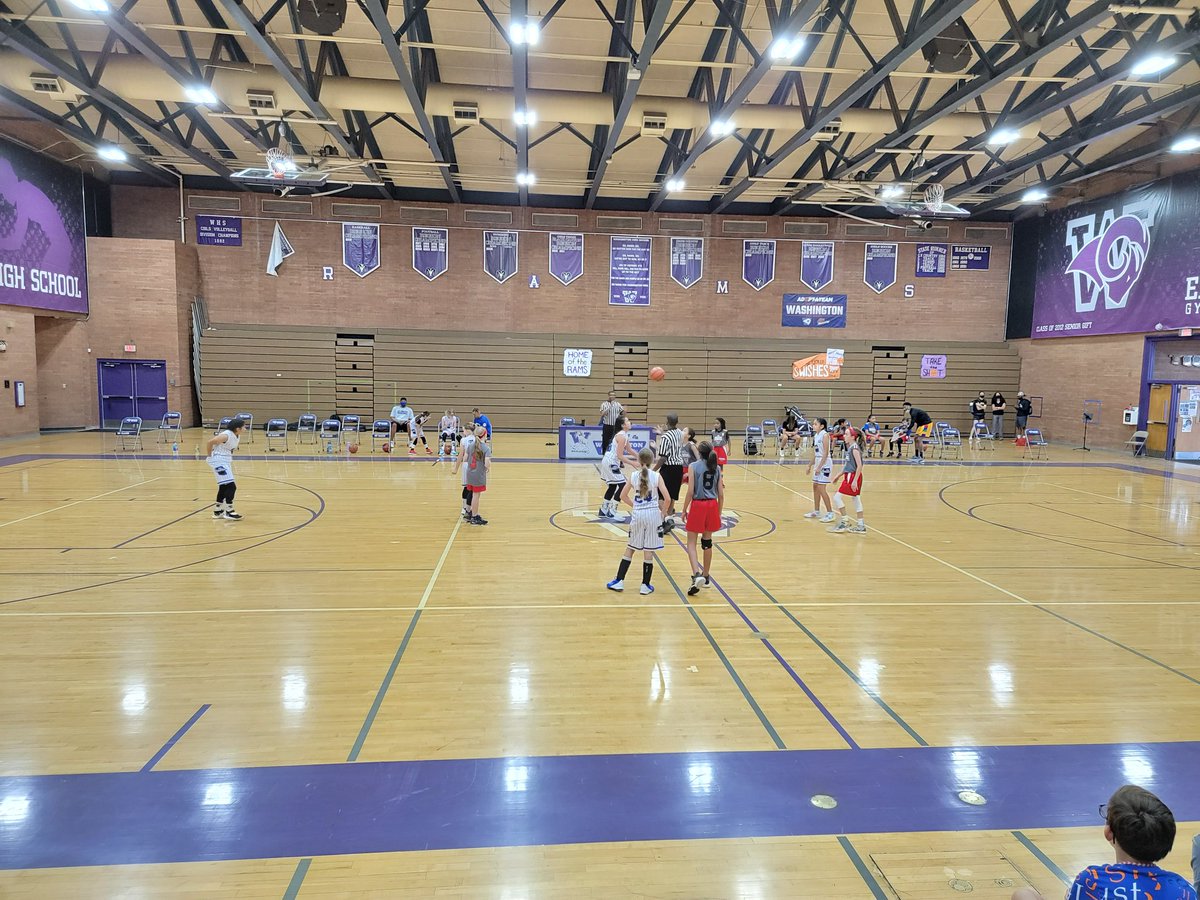12U working hard and maintaining control of the game in the semis at the @legacyyouthsports Battle of the Desert.   #goswish #azswish #azswishfam