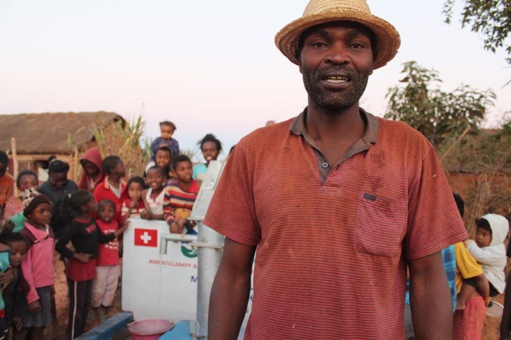 Ein grosses Wasservorkommen unter der Erde ist nichts Neues. Leider aber haben Menschen in Afrika weder finanzielle noch technische Mittel, um das Wasser aus der Tiefe zu pumpen. Hier wollen wir mit Ihrer Unterstützung den Menschen unter die Arme greifen.
timetohelp.ch/campaigns/saub…