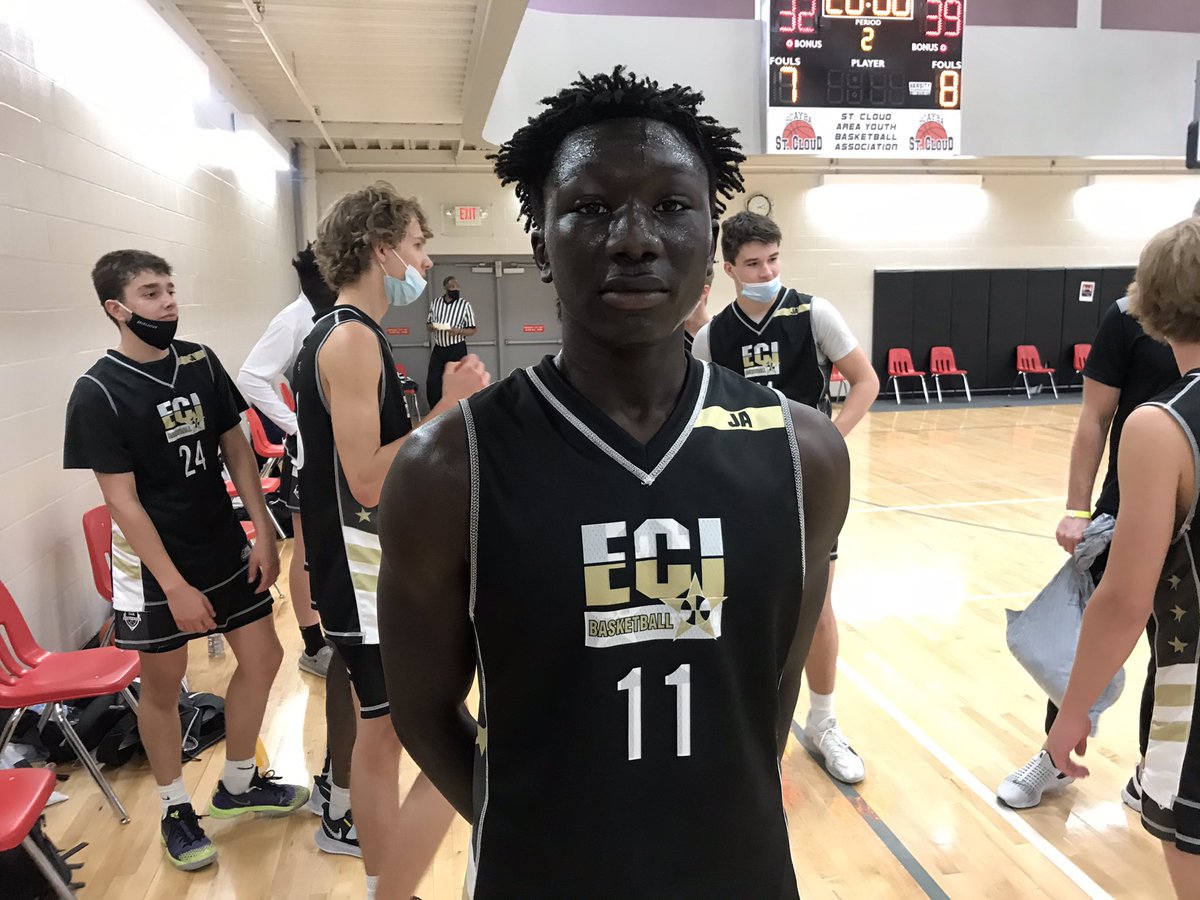 In one word Jeremiah Sem is explosive. A 15u talent from Fargo North with some physical gifts. Two dunks to finish off the @ECINATION 15u title. Sem had a dozen in the title game beat TGS