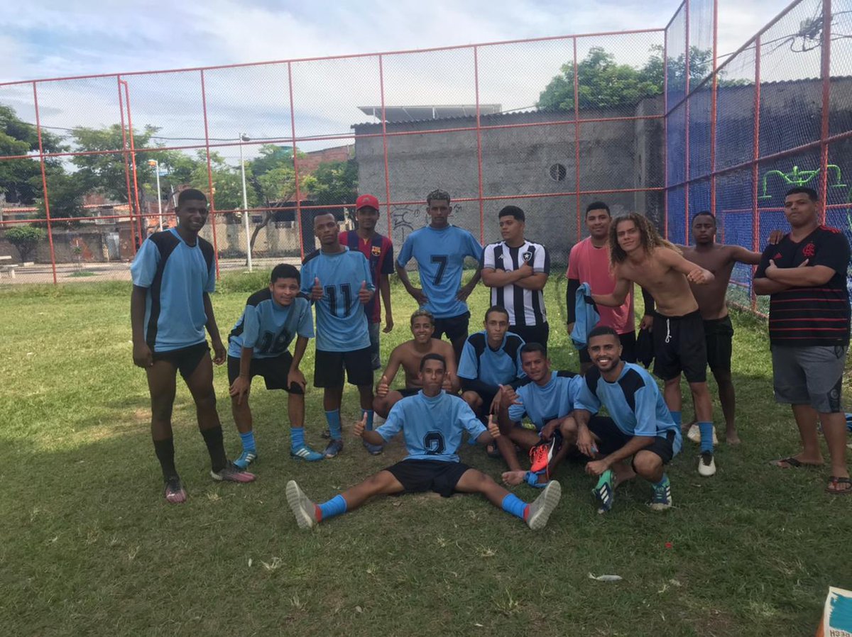 AvanteRacing's tweet photo. Mesmo com muitos desfalques, equipe entrou em campo tendo que aguentar o sol e os desfalques, mesmo perdendo de 4x2, conseguimos reverter o placar, Todos de parabéns, pelo empenho!
Gols:
Luan 10/ Tiano 11/ Marquinhos 4/ Wilson 7/ feijão 9
#AvanteRacing
#Aquiédiferent🦁 https://t.co/7TioP0Dlsn