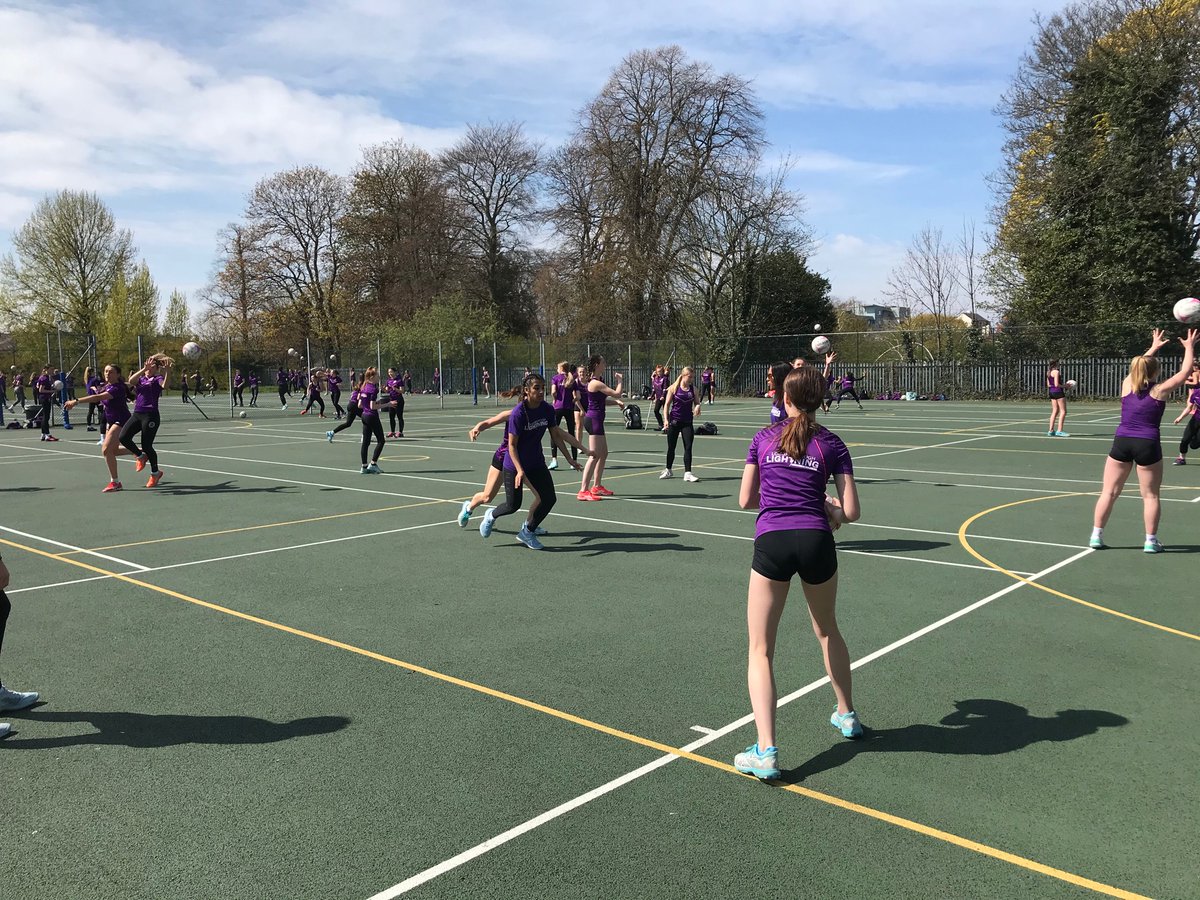 Lightning_Acad's tweet photo. U15 and U17 Lightning Academy Hubs were all out in the sunshine today at Loughborough High School! 

Thank you to our Lightning Academy team for going above and beyond to ensure athletes could take part in these Return To Training sessions!

💜⚡️#LightningFamily #NetballTalent https://t.co/XCaDLlYKuo