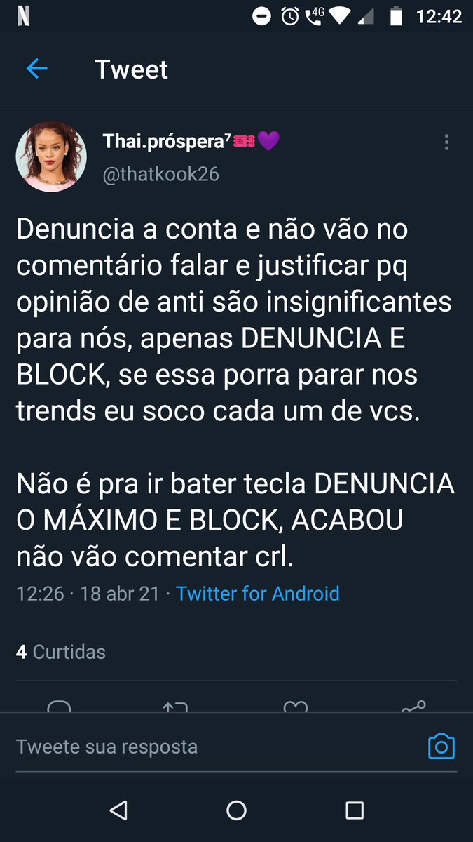 sanac0ven's tweet photo. elas não sao normais mesmo ne https://t.co/xCX9UuFpPK