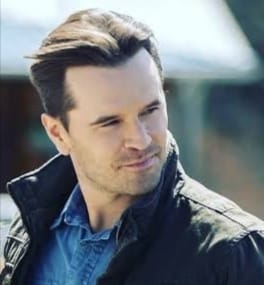 bordenvoter's tweet photo. #Greetings❤️#dailyvotes✓✓
This incredible person 🤔
@GrahamWardle🙌❤️ https://t.co/nc2Oo3Kn7j