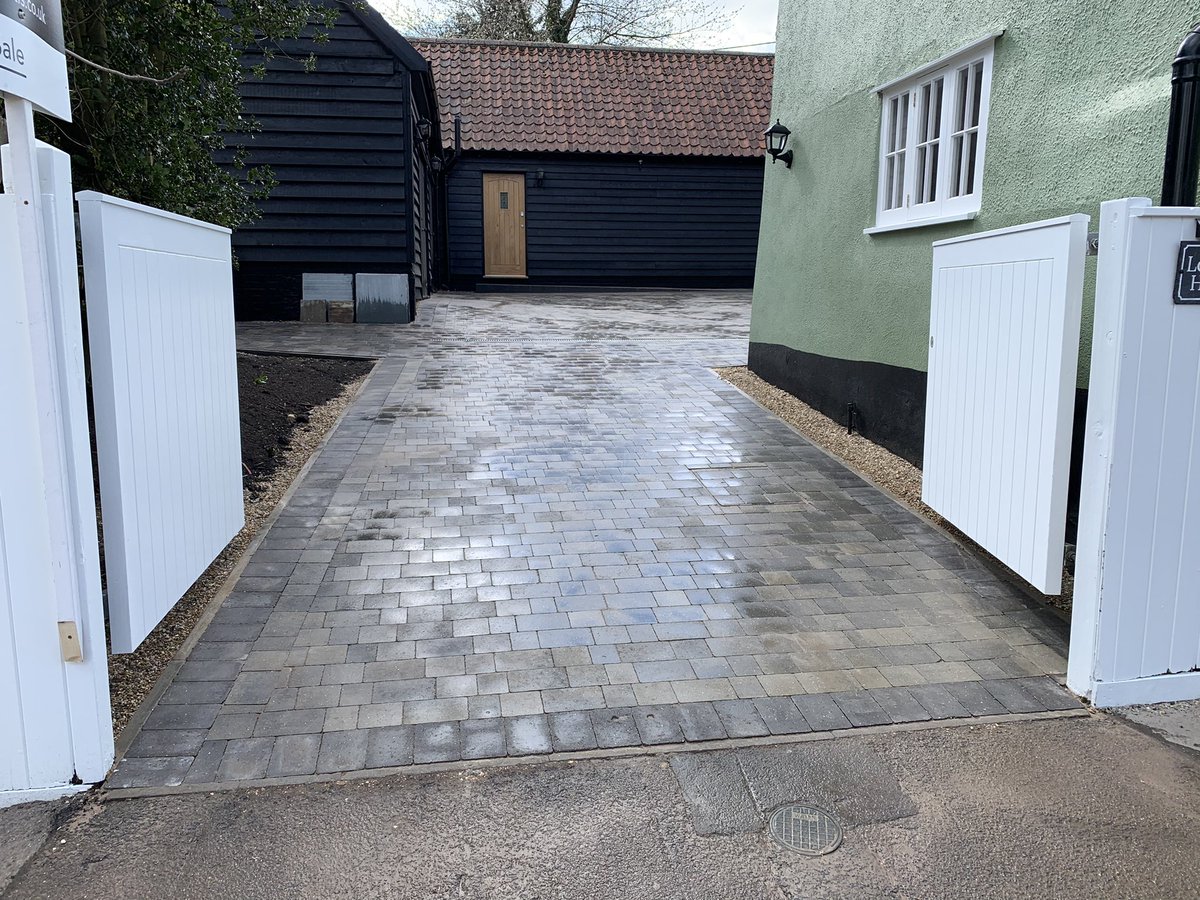 CamBlockPaving's tweet image. Thurlow Haverhill completed yesterday