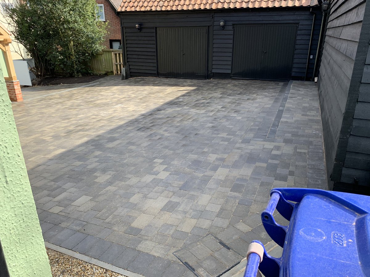 CamBlockPaving's tweet image. Thurlow Haverhill completed yesterday