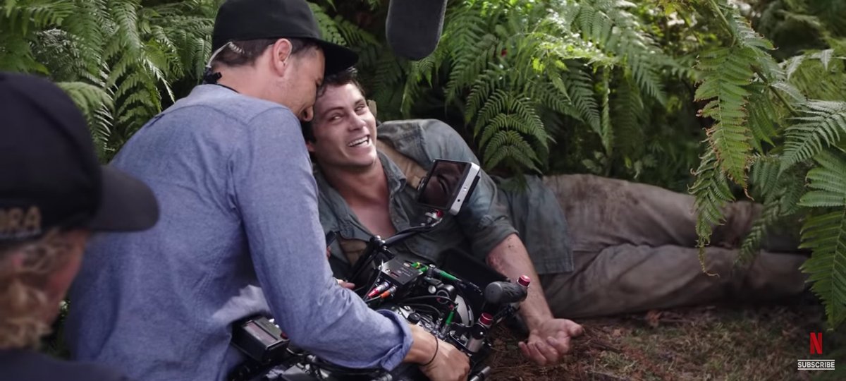 thinkingdylan's tweet photo. dylan o'brien smiling to bless your tl https://t.co/Bkdv1n1BIa