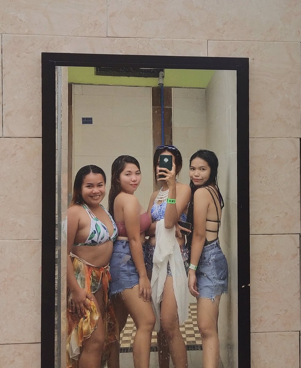 EduyanMarie's tweet photo. 📸📸 @keyeacebo @karenacebo @itsmeeeeecarms https://t.co/d9EHuW01KX