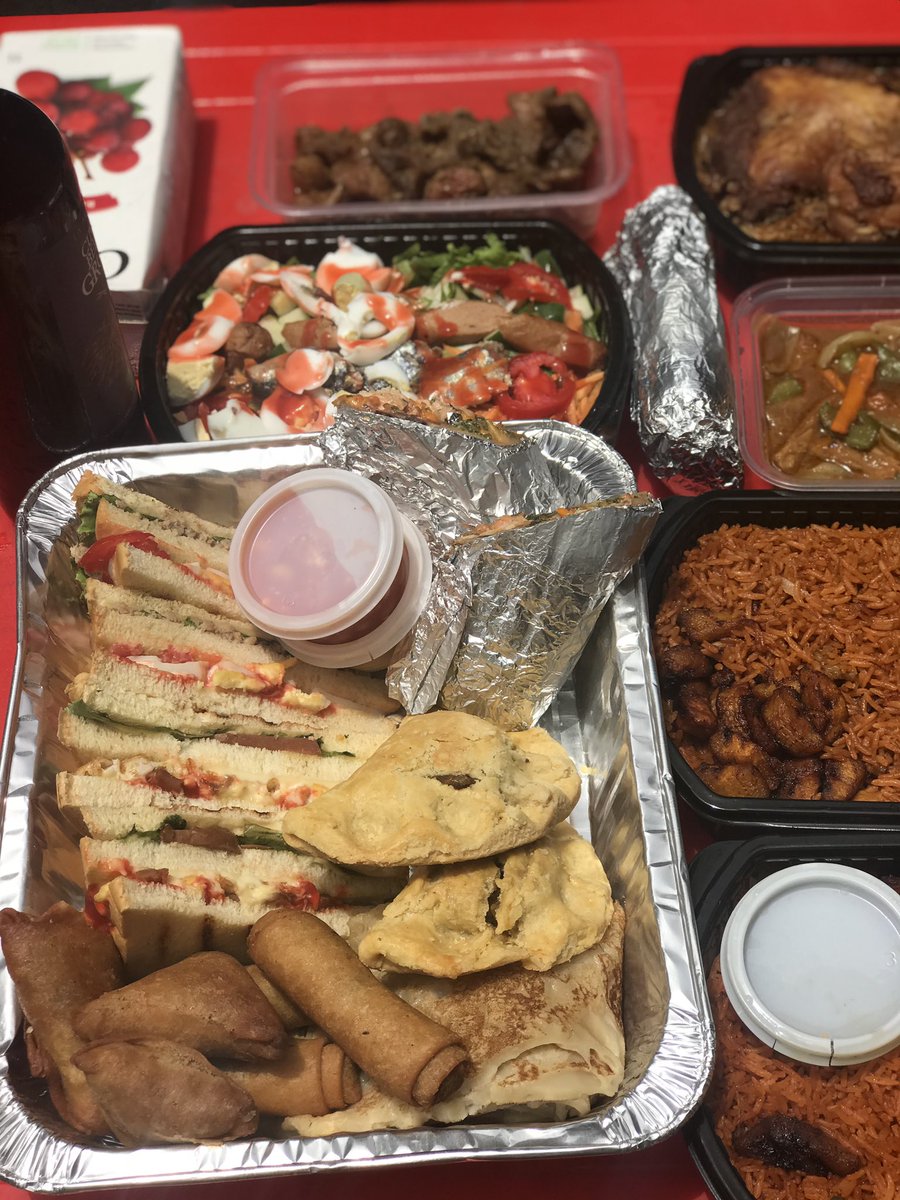 Another weekday is almost here, your favourite lunch plug is here to serve!
@📍20 cedis per plate and treat yourself to greatness

please call 0244937726 to order

please RT and like too