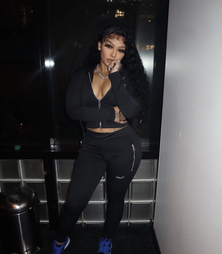 EnvyMotivated's tweet photo. @CubanDaSavage Rocking that black MxE female set 🔥🔥🔥✔️ #MotivatedByEnvy https://t.co/ClUOiNAgJz