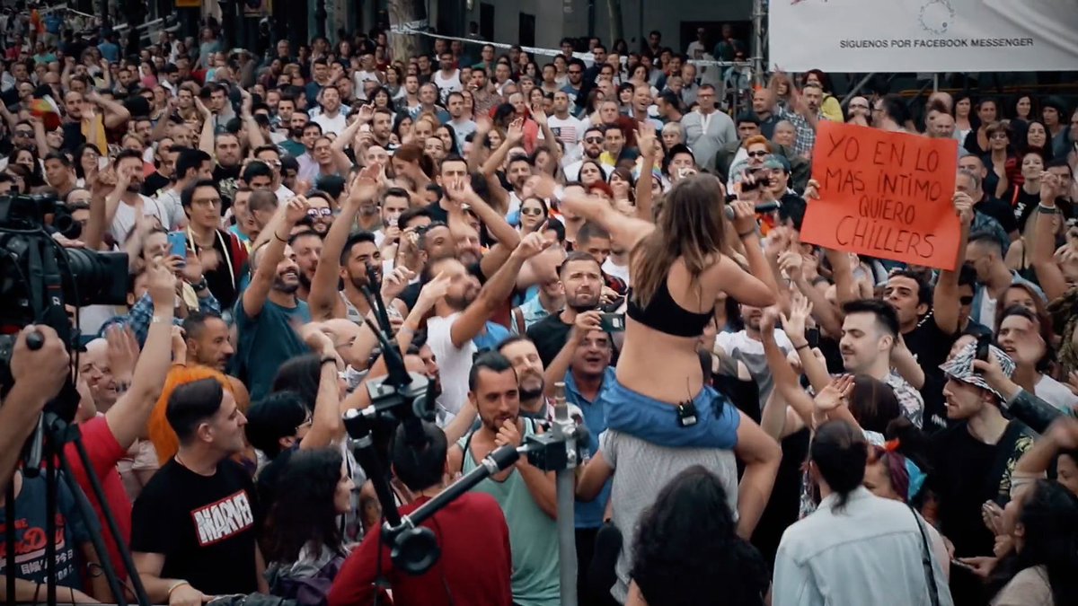 Begin Again Films (@beginagainfilms) on Twitter photo Viendo los fotogramas de LA REVOLUCIÓN BAILANDO, el documental que cuenta la historia de <a href="/LasChillers/">Las Chillers</a>, nos damos cuenta de las ganas que tenemos de una buena verbena.
LA REVOLUCIÓN BAILANDO, un documental de JULIA REBATO & ELI MARTÍN.
#LaRevoluciónBailando #Documental Viendo los fotogramas de LA REVOLUCIÓN BAILANDO, el documental que cuenta la historia de <a href="/LasChillers/">Las Chillers</a>, nos damos cuenta de las ganas que tenemos de una buena verbena.
LA REVOLUCIÓN BAILANDO, un documental de JULIA REBATO & ELI MARTÍN.
#LaRevoluciónBailando #Documental