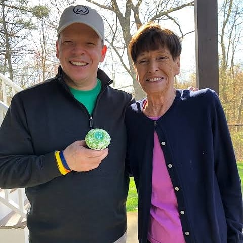 Egyptian_NKgirl's tweet photo. Such sad news today about the passing of Alma ... so here is to a great woman with a heart of gold who raised such wonderful men ... may she rest in peace #RIPAlma ... sending prayers and condolences to @donniewahlberg @chefpaulwahlberg @markwahlberg and the rest of the family https://t.co/QbNH6EIjfj