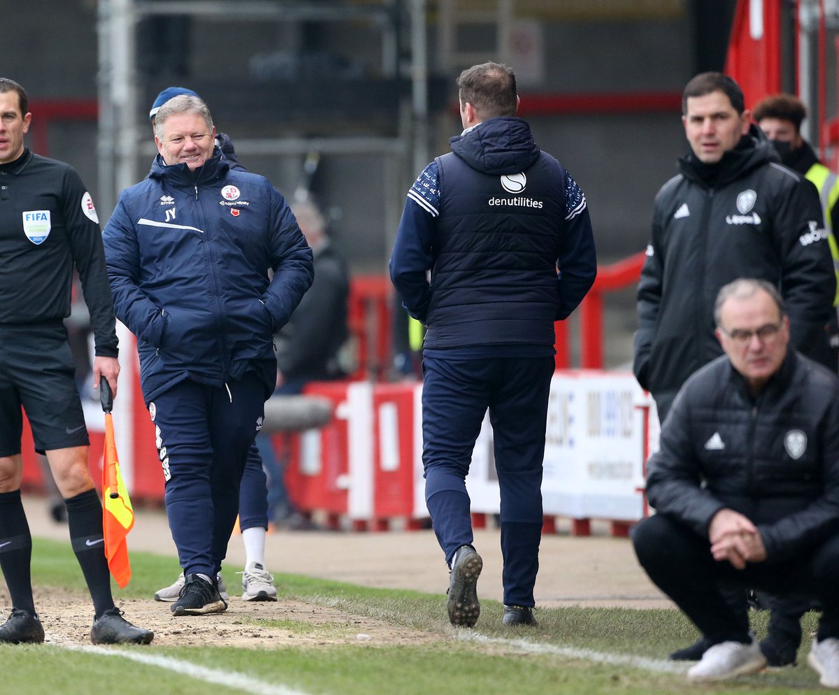 crawleytown's tweet image. 🏆 After recent rumours within the world of football we are reminded that it is moments like this that make our game so special...

#TownTeamTogether 🔴