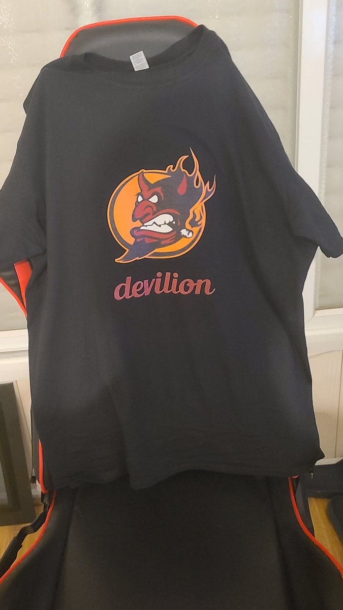 devilion8's tweet photo. Repost because  I accidentally deleted the post 

Just got my own mech and it looks awesome!!!

Go get your own Devil Shirt
On my new Mech Store
https://t.co/Y0kjyQHLuI https://t.co/ApEwiOdnIe