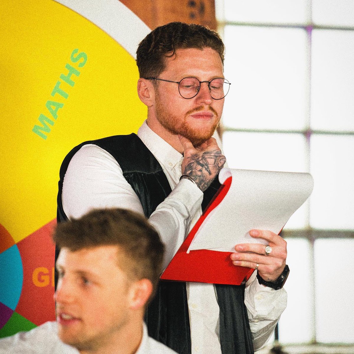 Behzinga's tweet image. your favourite teacher 👨🏽‍🏫 instagram.com/p/CN0Qy0nH_6l/