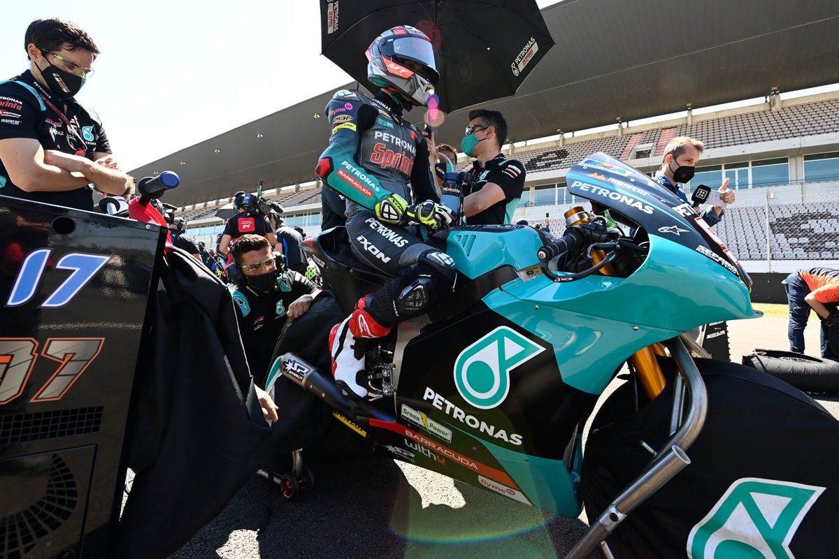 PET_Motorsports's tweet image. One more look back at the Portuguese GP before we focus on the next race where we will #PushForProgress ⚡

#PETRONAS #TheEnergyWithin #ComeAlive #MotoGP #PortugueseGP