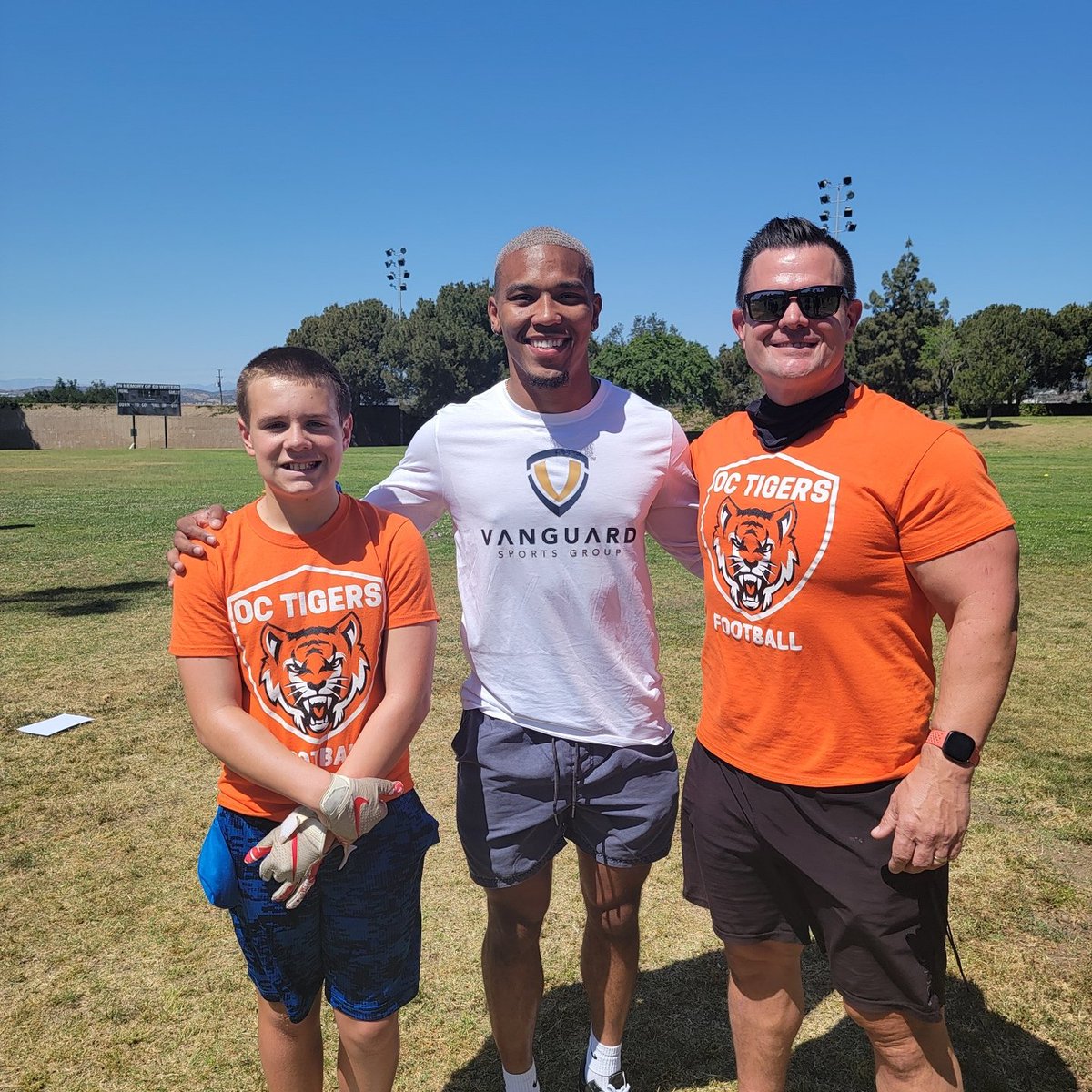 OC_TIGERS's tweet image. Thank you @amonra_stbrown for stopping by today to talk to our @orangecountytigers family! You are as impressive off the field as on. Our young men surely took something from today's talk that they can use to guide them through their future. #makingAdifference #firstrounder