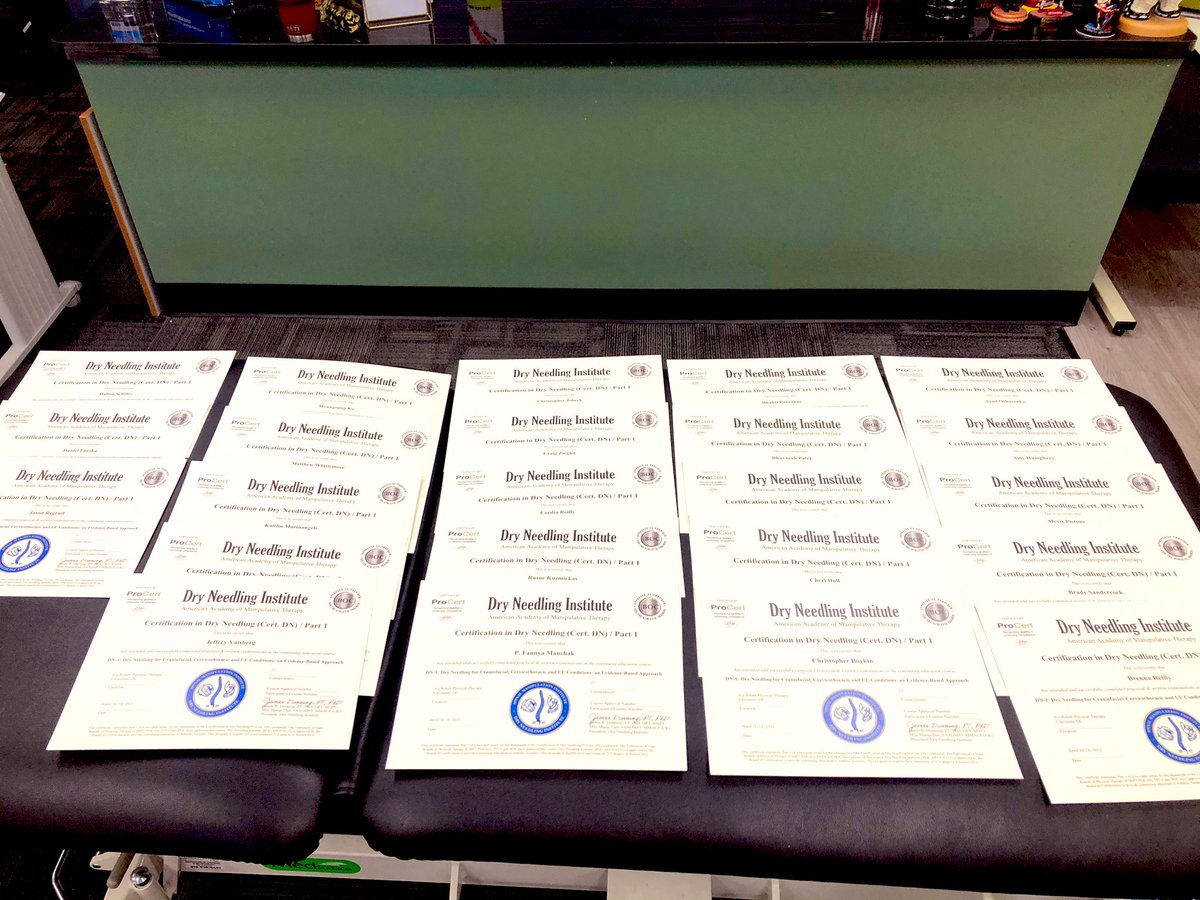 BenjaminEnglan5's tweet photo. A solid group of 23 physical therapists beginning their journey to becoming Certified in Dry Needling! Come check out a course and see why #AAMT is the Flagship of DN and SMT Education!! #raiseyourgame #getPTfirst @osteopractor @DrDunning @RayButtsDPTPhD https://t.co/KjLmb2hej7