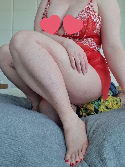 Should I do more #facesitting content? 👀 Hahaha, I'm joking 🤣 ofcourse! I LOVE TO CONTROL YOUR BREATH<a href="/tag/facesitting"class="tags">#facesitting</a><a href="/tag/booty"class="tags"><span>#booty</span></a><a href="/tag/phatass"class="tags"><span>#phatass</span></a>