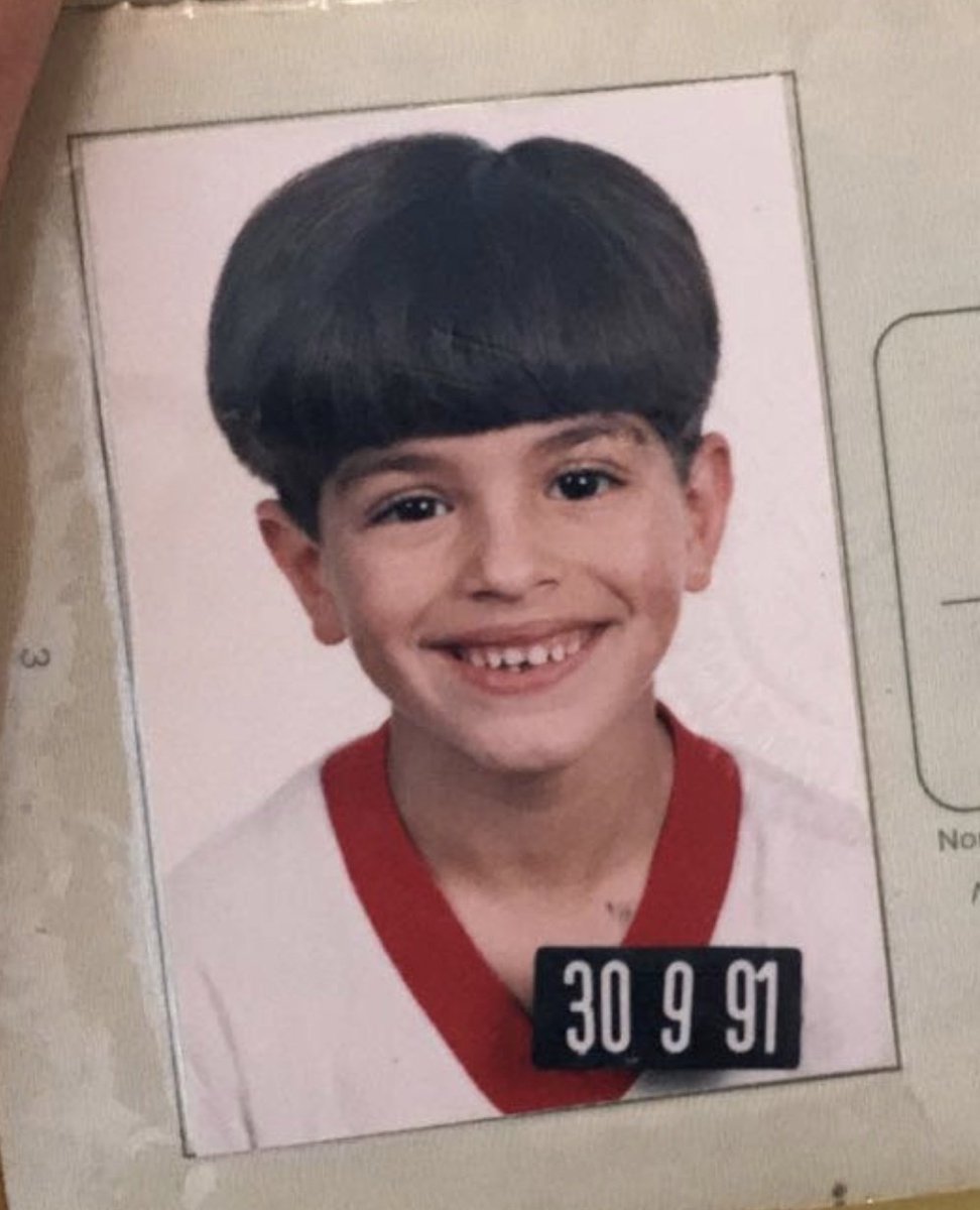 This is what I looked like when I was 6.
Thanks mom 🍄