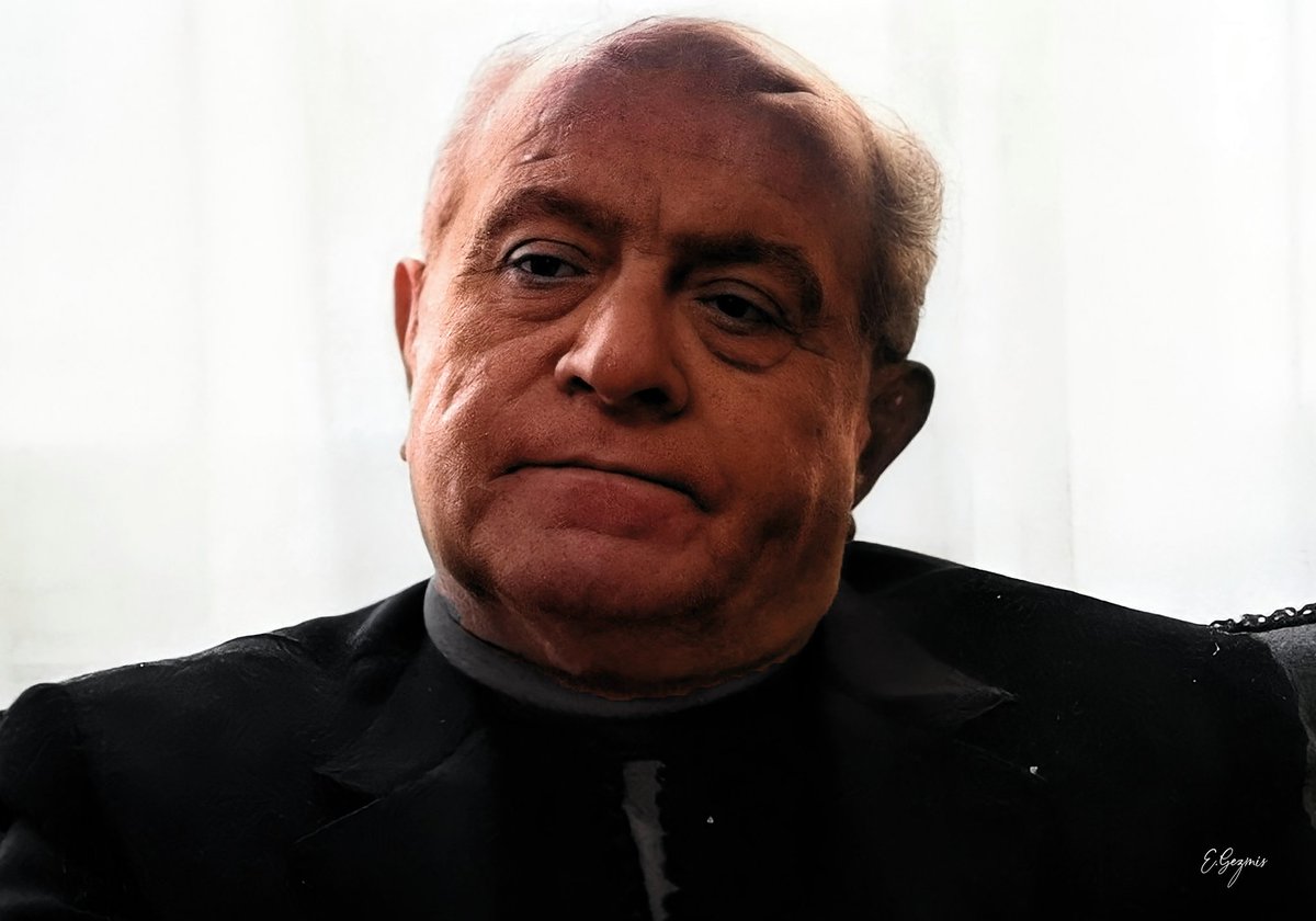 mevzudergisi's tweet photo. Dayan kitap ile, dayan iş ile.
Tırnak ile, diş ile, umut ile,
sevda ile, düş ile, 
Dayan rüsva etme beni.

#AhmedArif https://t.co/dXaDBqlRuH