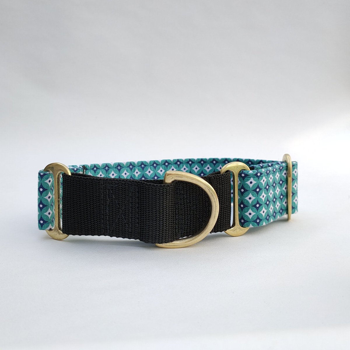 RayGrovesRachel's tweet photo. ✨ I've started a business making collars and coats for sighthounds. Please share with people you know, and follow me on Instagram @sidekickdogdesigns ✨ #martingalecollar #sighthoundcollar #greyhoundsoftwitter #whippetsoftwitter https://t.co/t94cftgq5I