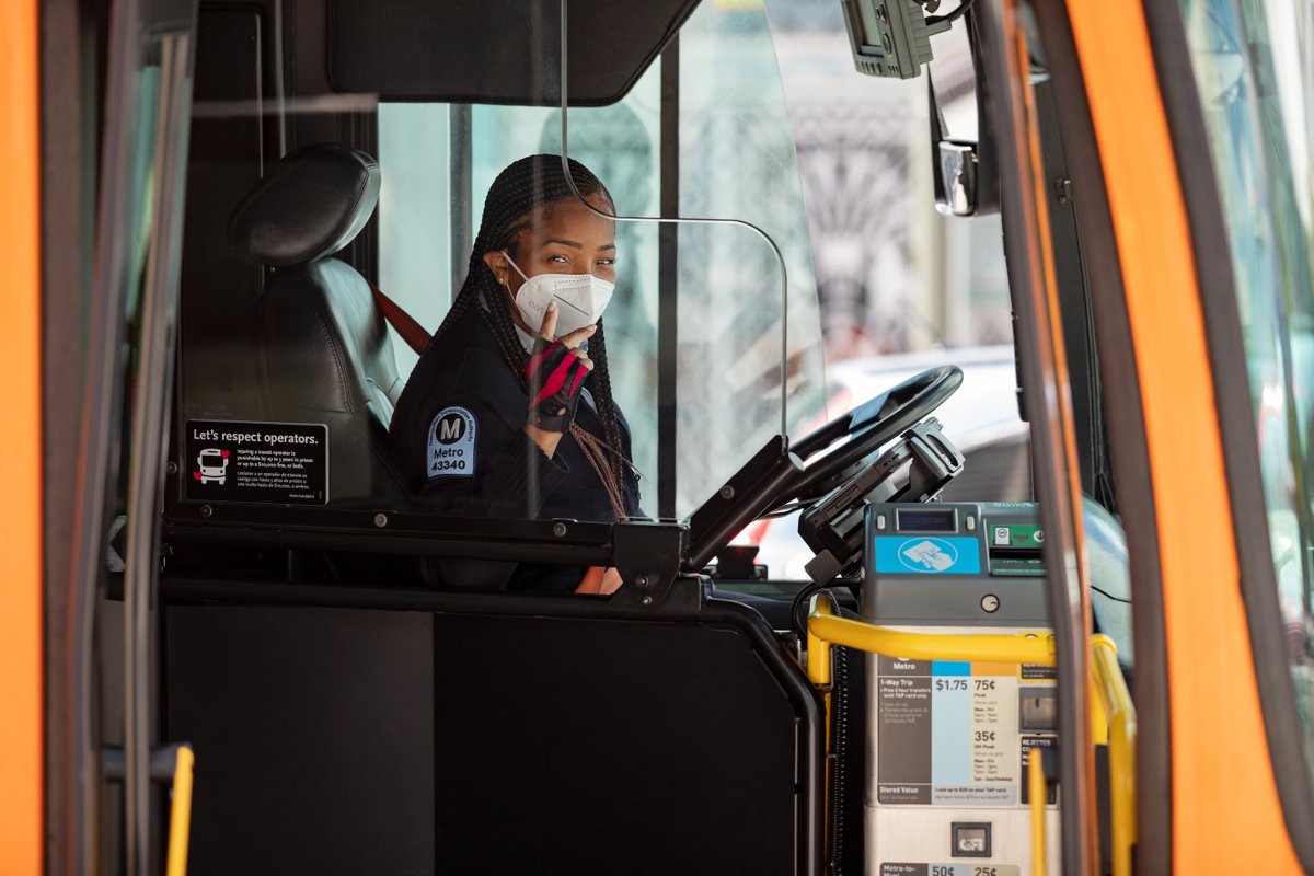 Metro Los Angeles tweet media