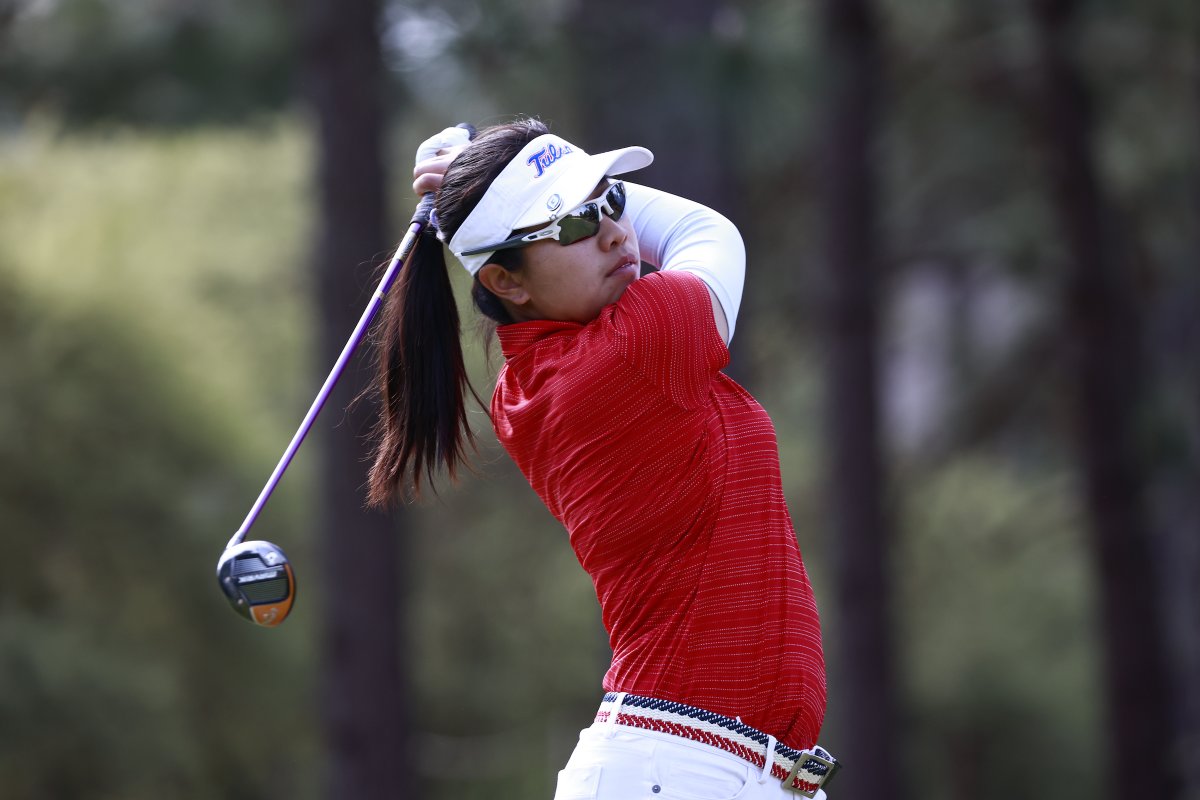 TulsaWGolf's tweet photo. Tulsa tied for 1st place with UCF after Round 1 @American_MWGolf Championships.

Taylor Dobson and Lorena Tseng in 3rd place tie after rounds of even-par 72 Sunday.

#LoyalAlwaysTrue 
#ReignCane https://t.co/1iLew5cldb