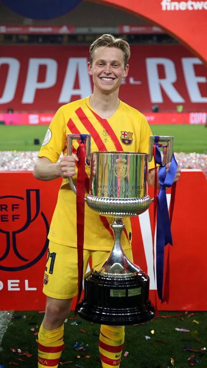 fcb9221's tweet photo. @Dxler87 @i3merz @Lionel__FCB https://t.co/lc0JtBhi3e