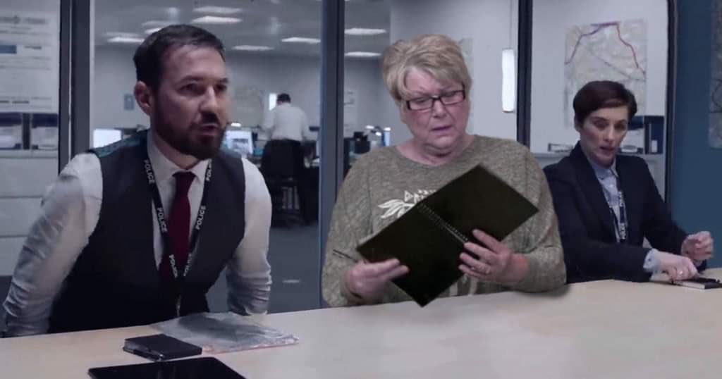 Lineofdutyreact's tweet photo. THE BBC HAVE LEAKED WHO IS TAKING OVER FROM HASTINGS NEXT EPISODE... 🚨 #LineOfDuty https://t.co/0Vv7tVNFvR