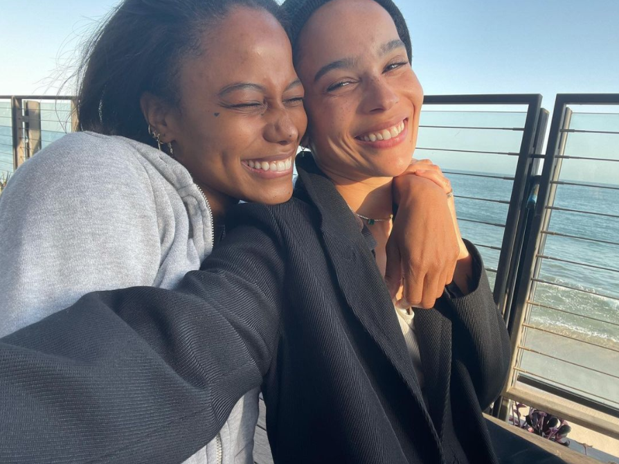 TheFemmeEdition's tweet photo. "This is a thing" - Is Zoë Kravitz in a relationship with Taylour Paige?

Find out more: https://t.co/lCSiTzpkRH https://t.co/PM31CGYWbA